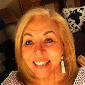 Meet your Posher, Marcy